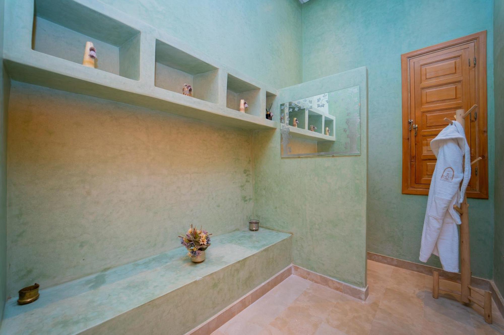 Palais Menzah & Spa Ouled Bouzid ภายนอก รูปภาพ