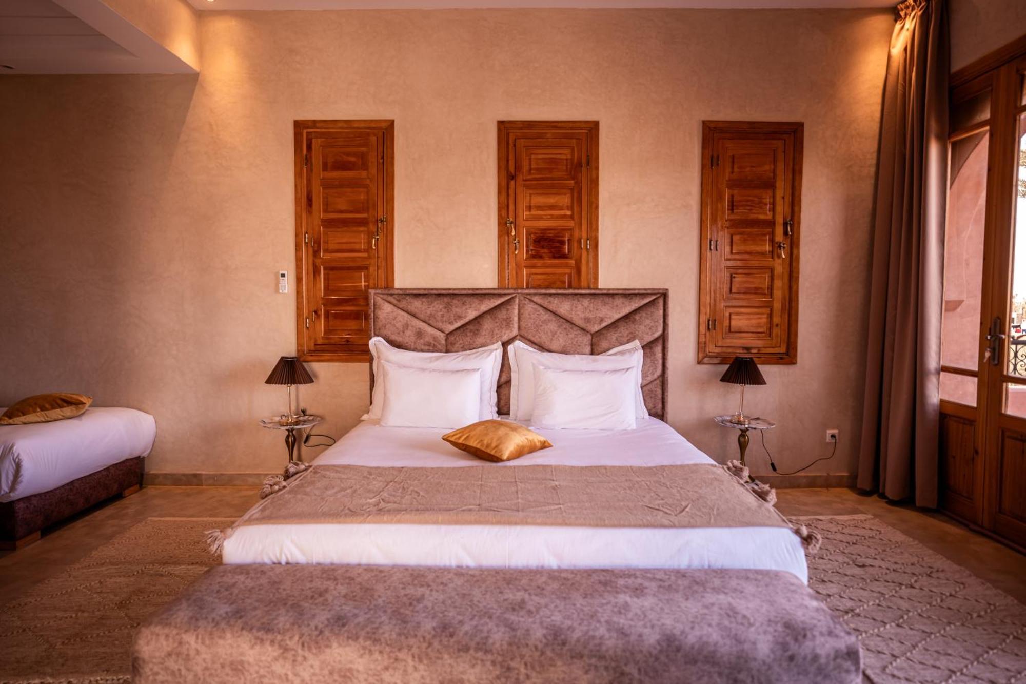 Palais Menzah & Spa Ouled Bouzid ภายนอก รูปภาพ