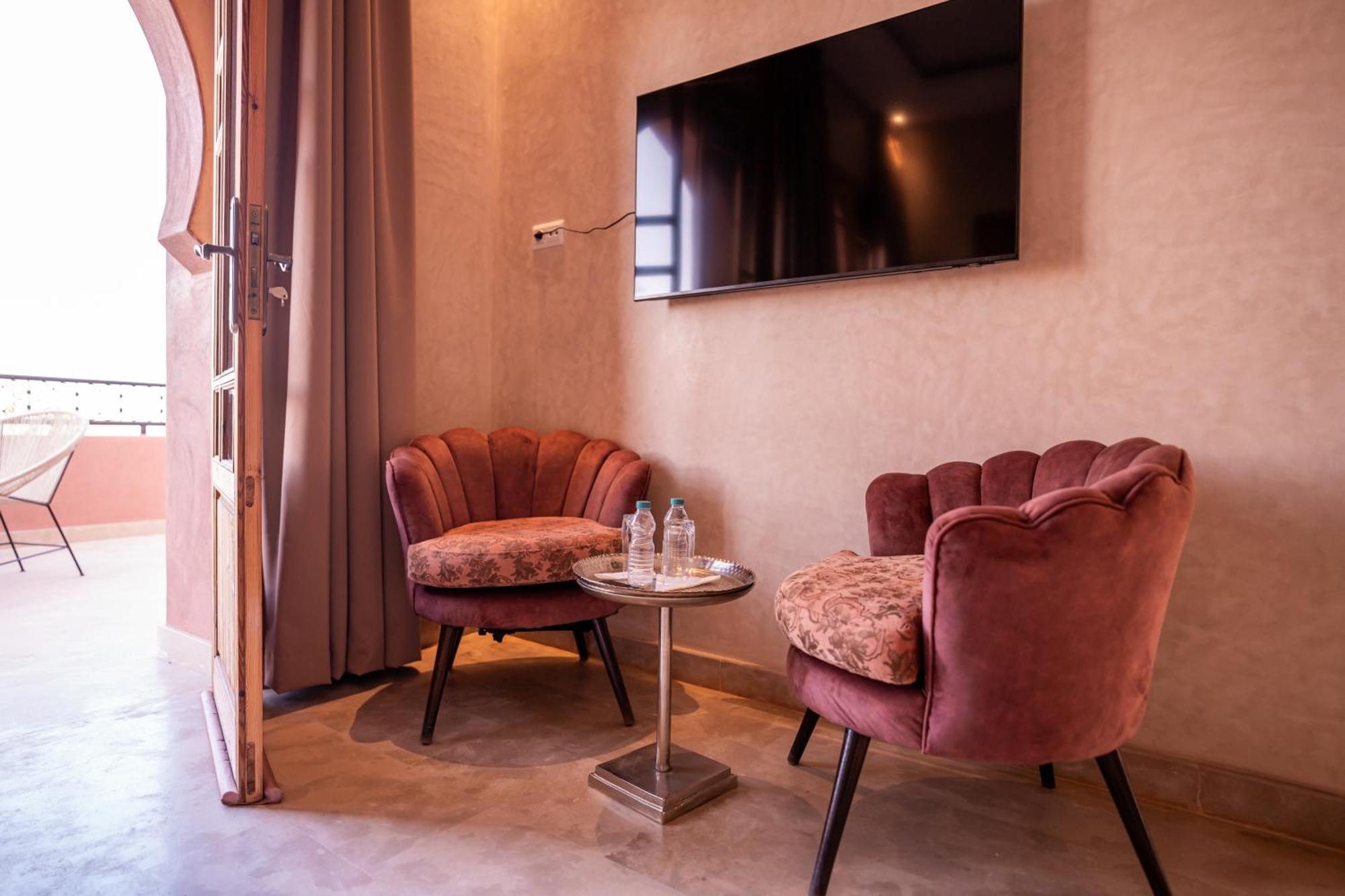 Palais Menzah & Spa Ouled Bouzid ภายนอก รูปภาพ