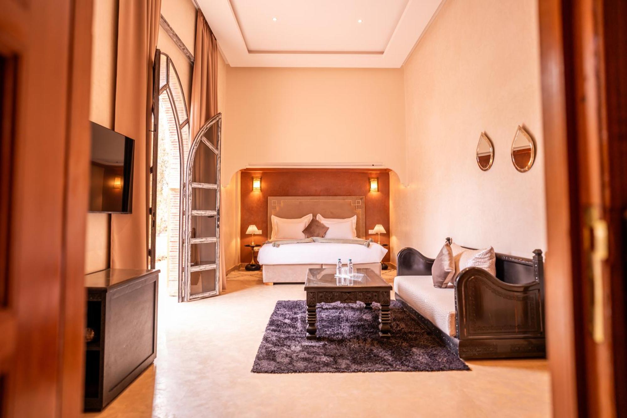 Palais Menzah & Spa Ouled Bouzid ภายนอก รูปภาพ