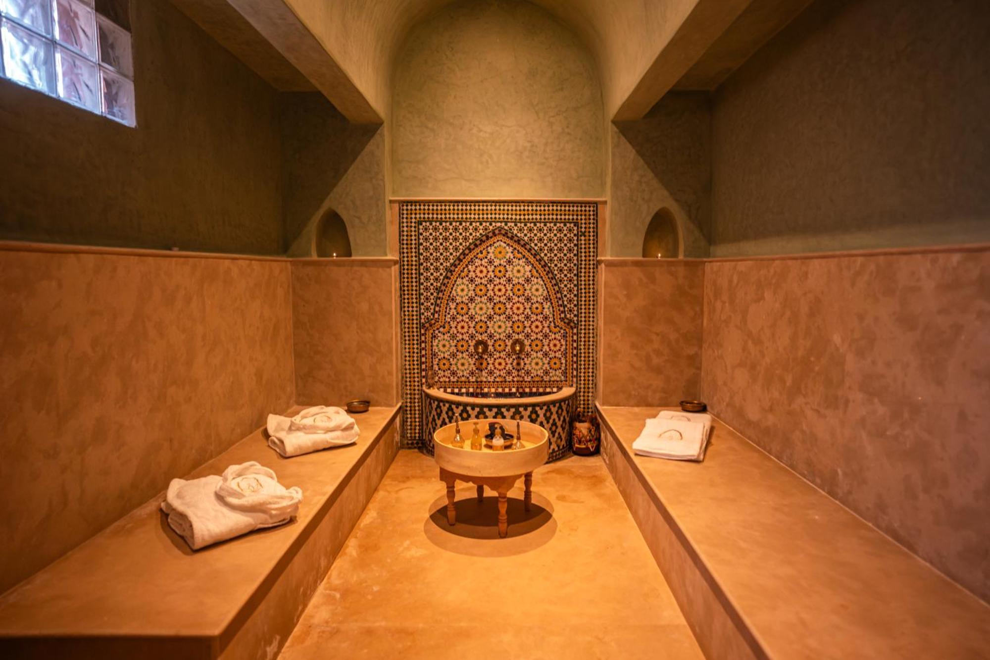 Palais Menzah & Spa Ouled Bouzid ภายนอก รูปภาพ