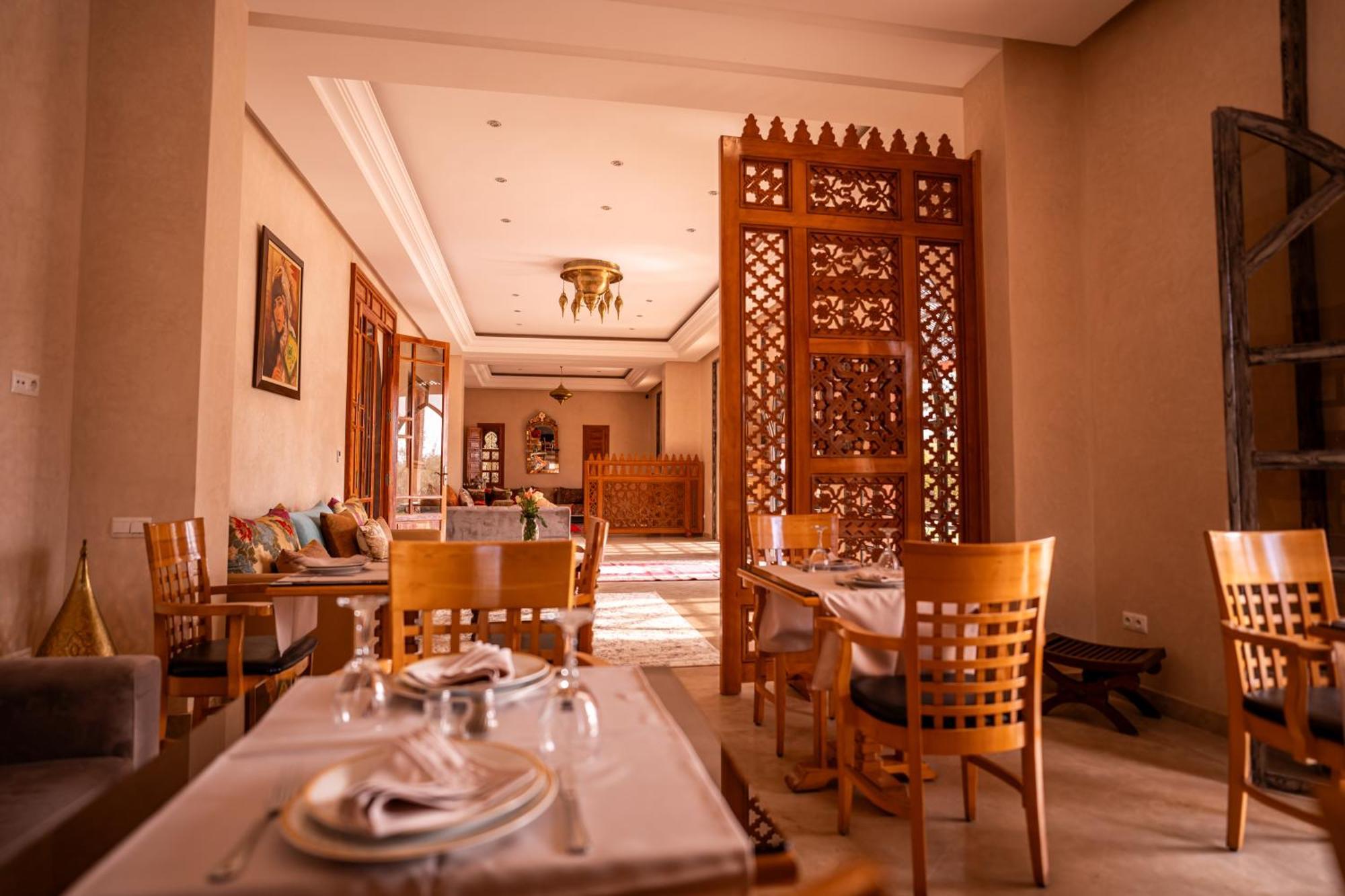 Palais Menzah & Spa Ouled Bouzid ภายนอก รูปภาพ