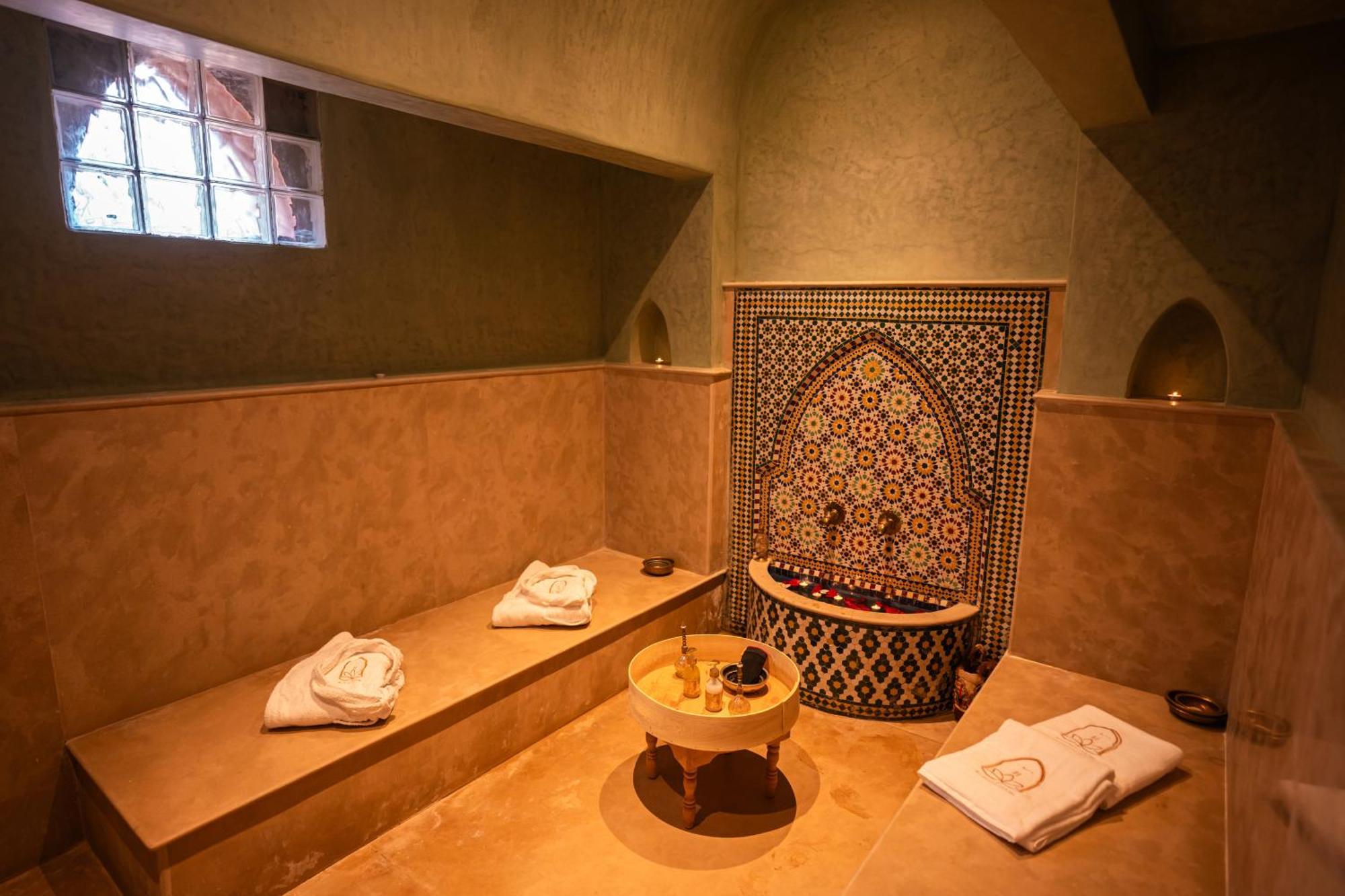 Palais Menzah & Spa Ouled Bouzid ภายนอก รูปภาพ